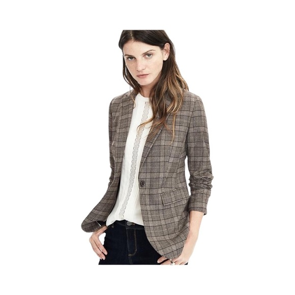 Banana Republic Lightweight Wool One Button Blazer​​ - Picture 1 of 6
